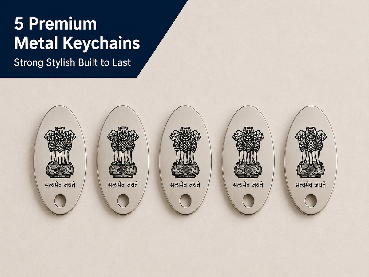Magnetic Key Stand with 5 Metal Keychains